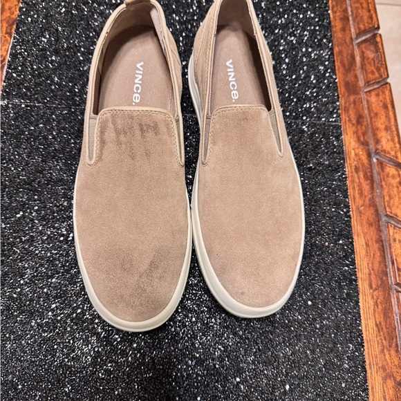 Vince Tan Loafers Minimalist Slip-Ons - Picture 1 of 11